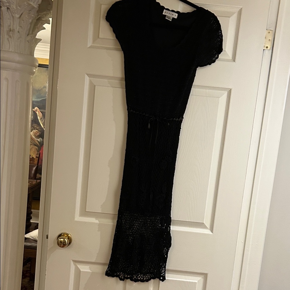 Black Knit Short-Sleeve Midi Lace Dress with Drawstring Waist